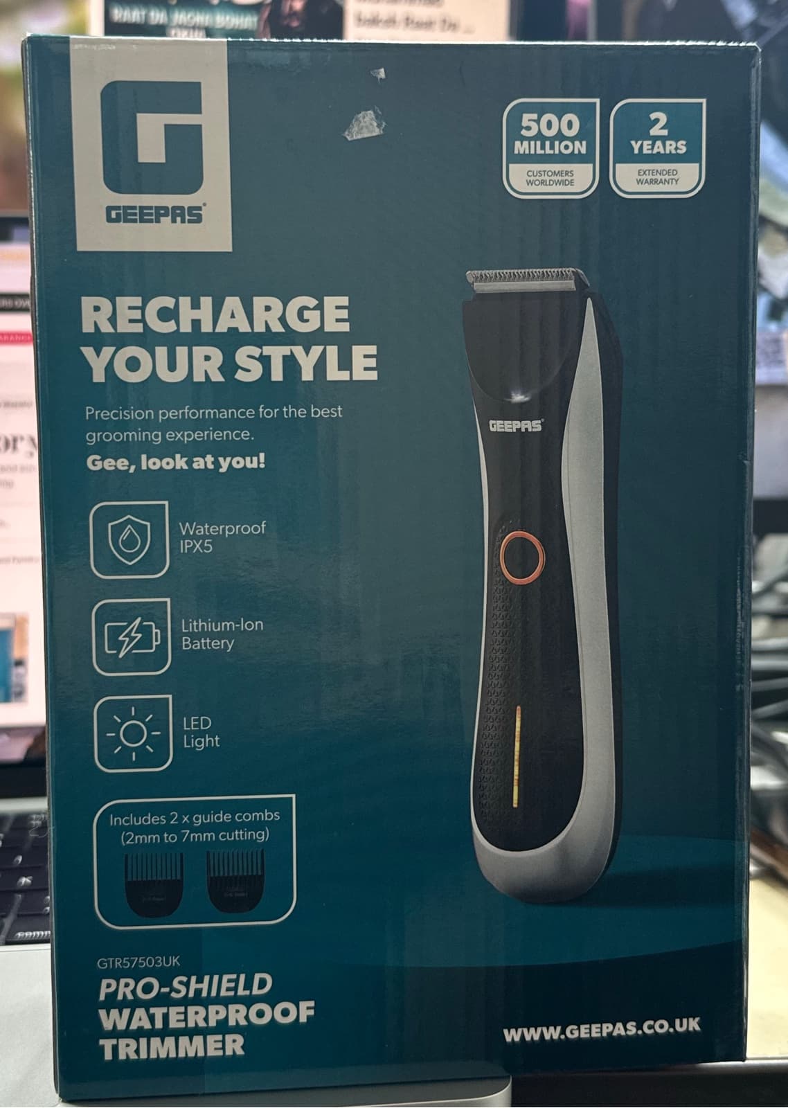 GEEPAS Pro-Shield Waterproof Rechargeable Trimmer GTR57503UK 1