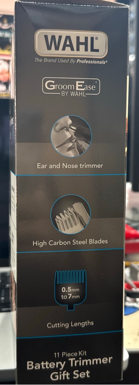 Wahl GroomEase 11 Piece Battery Trimmer Gift Set 2
