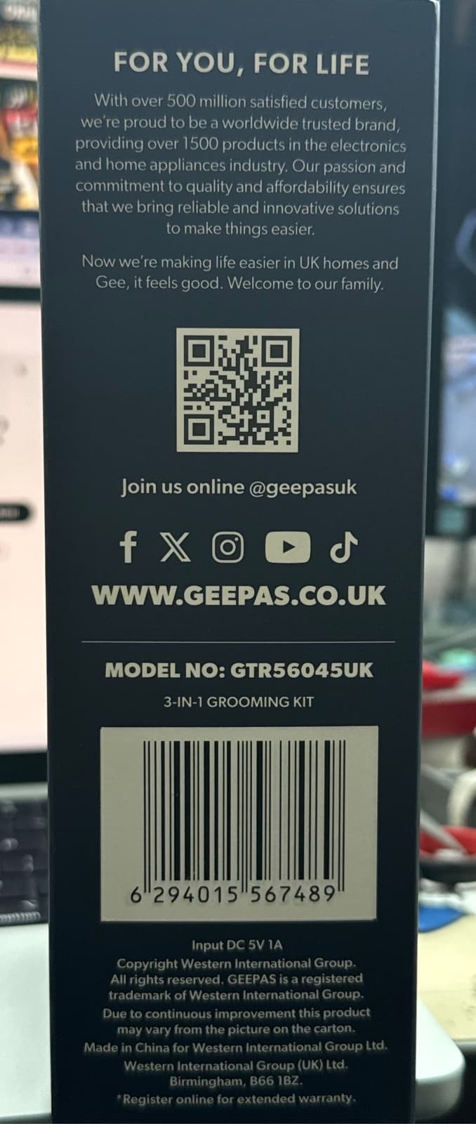 Geepas GTR56045UK 3-in-1 Grooming Kit 2